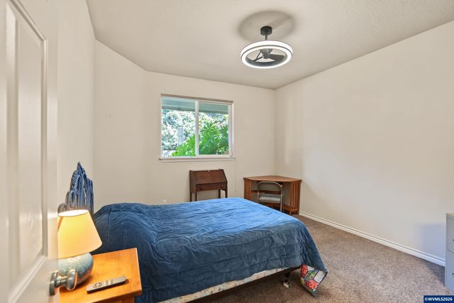 2121 North Albany Rd NW, Albany, OR 97321