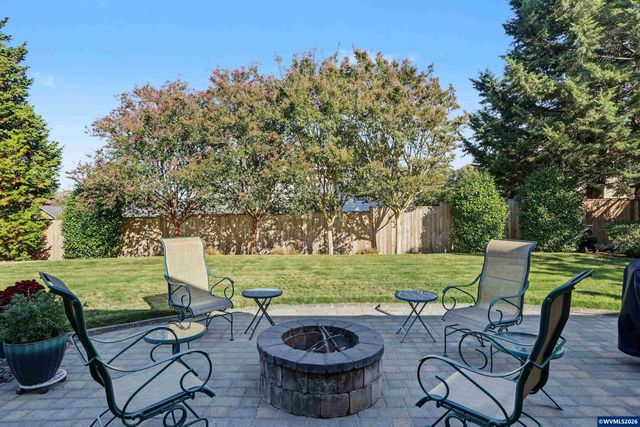 2121 North Albany Rd NW, Albany, OR 97321