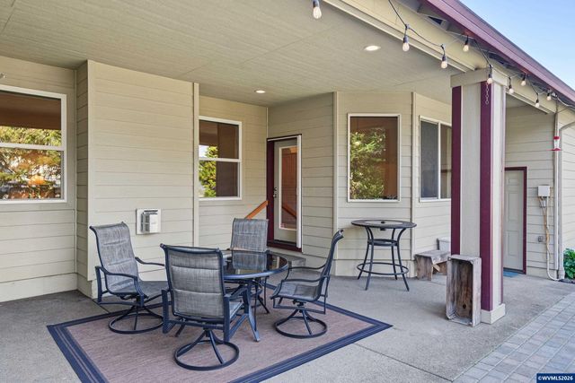 2121 North Albany Rd NW, Albany, OR 97321