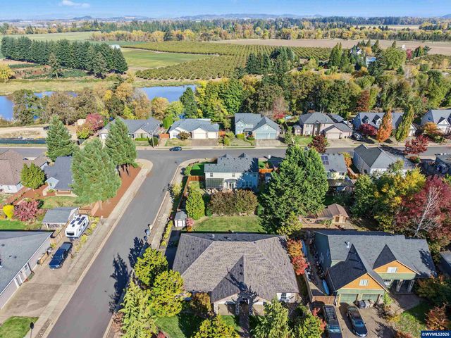 2121 North Albany Rd NW, Albany, OR 97321
