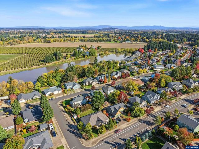 2121 North Albany Rd NW, Albany, OR 97321