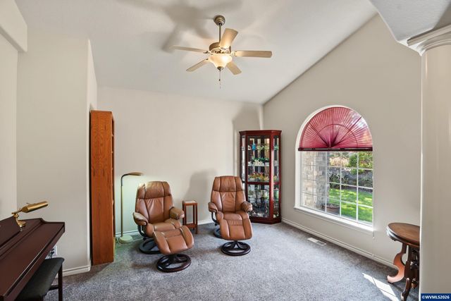 2121 North Albany Rd NW, Albany, OR 97321