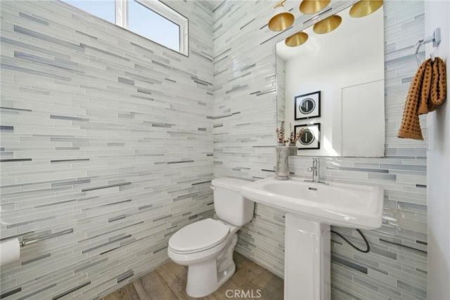 627 Cardiff Reef, Costa Mesa, CA 92627