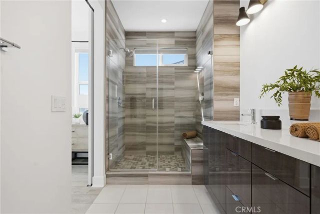 627 Cardiff Reef, Costa Mesa, CA 92627