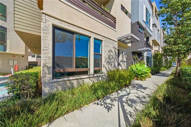 627 Cardiff Reef, Costa Mesa, CA 92627