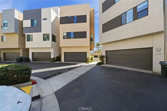 627 Cardiff Reef, Costa Mesa, CA 92627