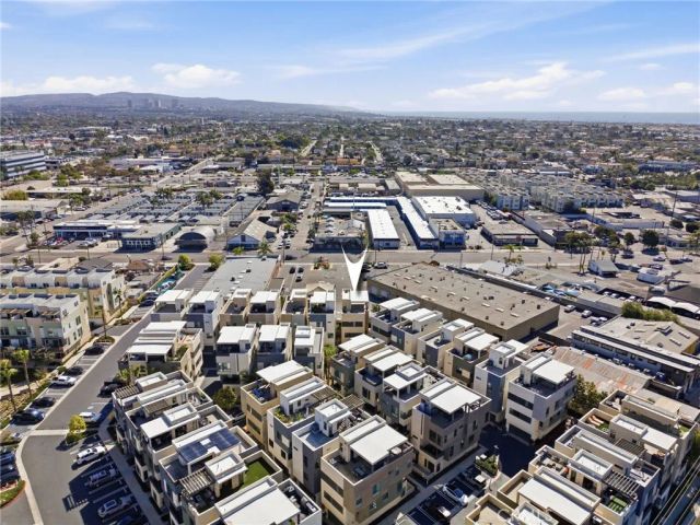 627 Cardiff Reef, Costa Mesa, CA 92627