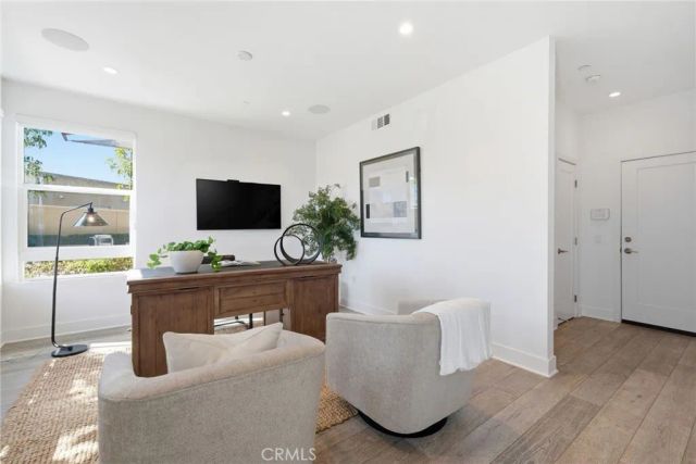 627 Cardiff Reef, Costa Mesa, CA 92627