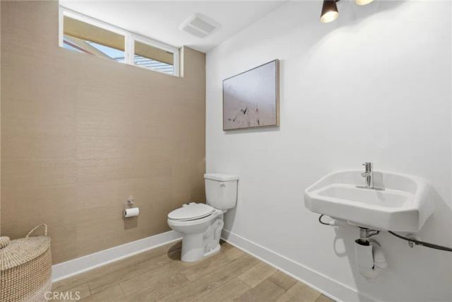 627 Cardiff Reef, Costa Mesa, CA 92627