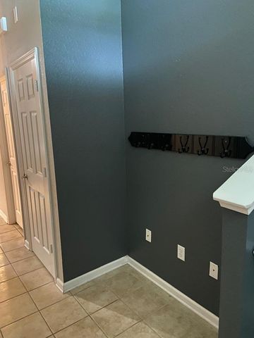 8210 DOWN ROYAL ROAD, Tampa, FL 33610