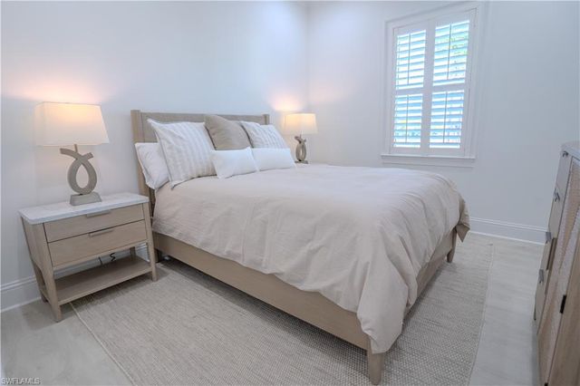 7150 Saona CT, Naples, FL 34113