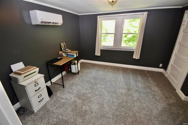 130 W Evergreen Road, Evansville, IN 47710