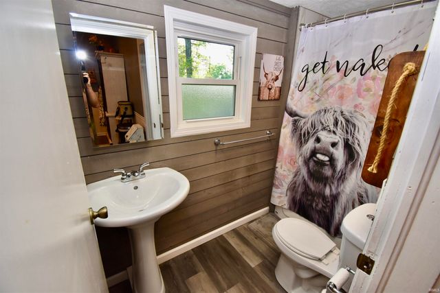 130 W Evergreen Road, Evansville, IN 47710