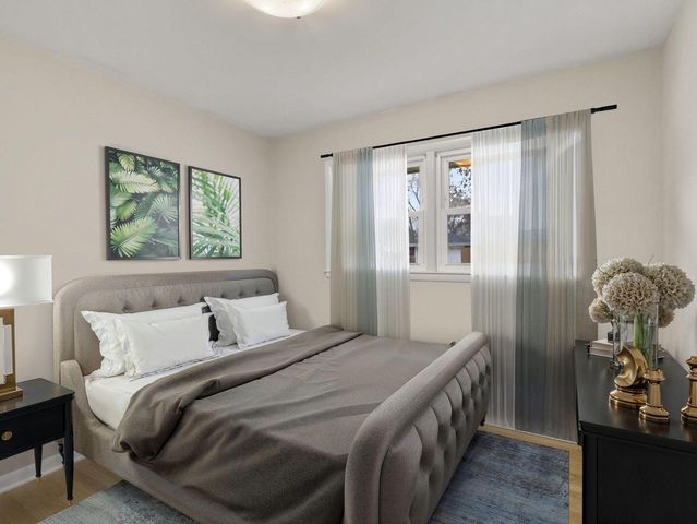 3025 S 72nd STREET, West Allis, WI 53219