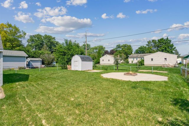 1269 Scott Avenue, Waterloo, IA 50701