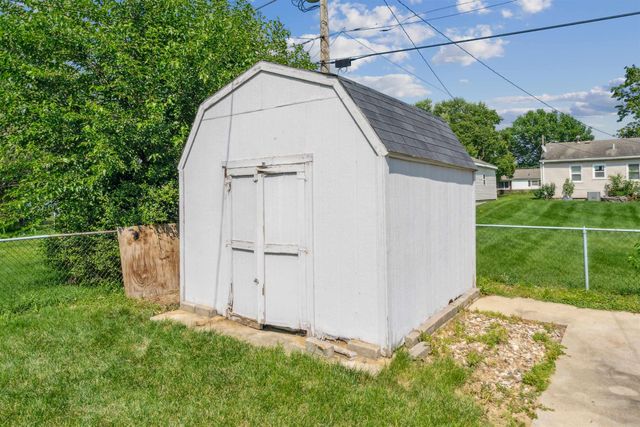 1269 Scott Avenue, Waterloo, IA 50701