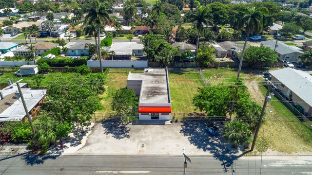 126 NE 1st Avenue, Dania Beach, FL 33004