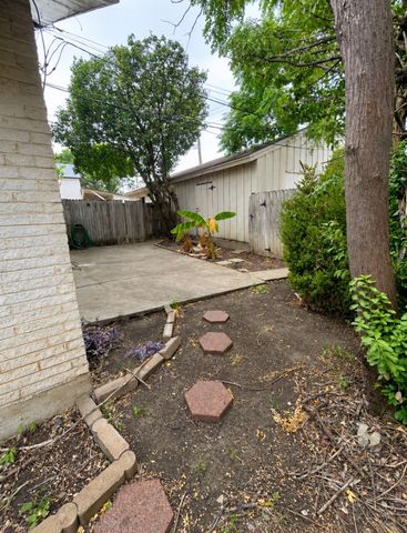 13511 Red Fern Lane, Dallas, TX 75240