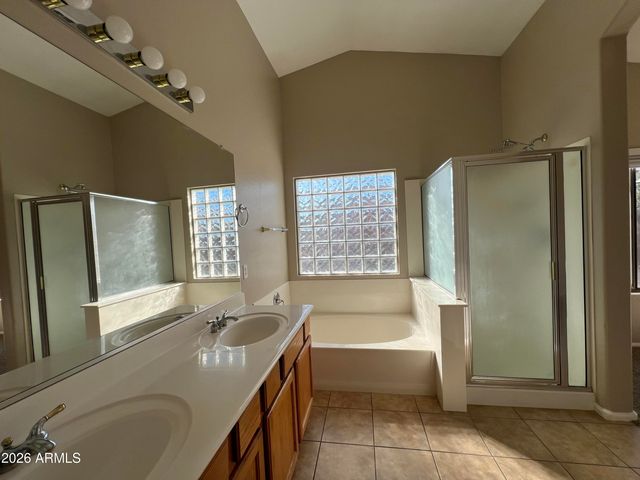 8749 E OBISPO Avenue, Mesa, AZ 85212