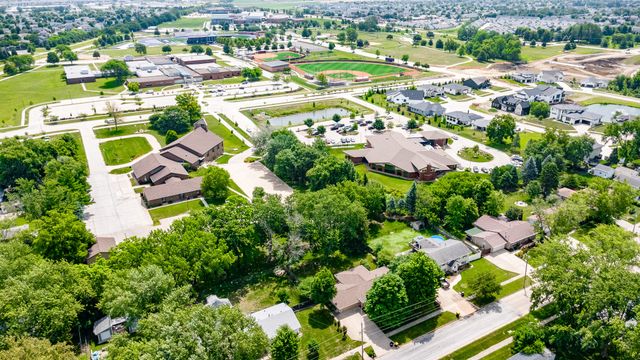 900 1st Street, Waukee, IA 50263