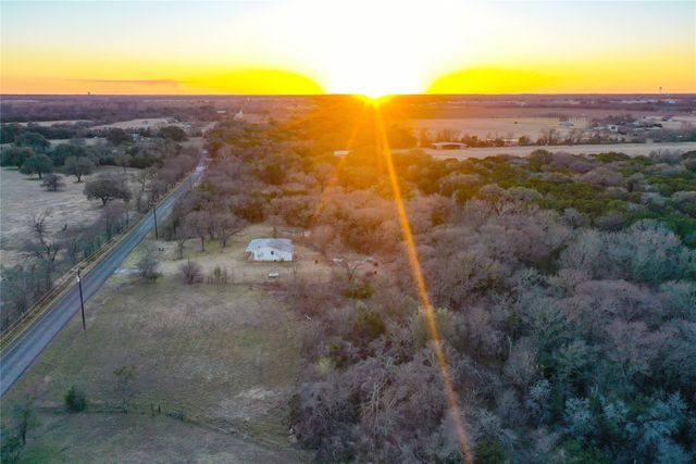 3697 N Rock Creek Loop, Waco, TX 76708