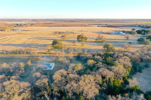 3697 N Rock Creek Loop, Waco, TX 76708