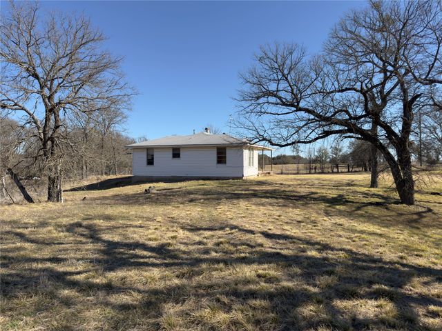 3697 N Rock Creek Loop, Waco, TX 76708