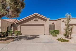 2348 W COMSTOCK Drive, Chandler, AZ 85224