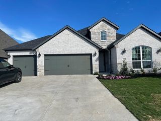 2099 Roquette Drive, Haslet, TX 76052