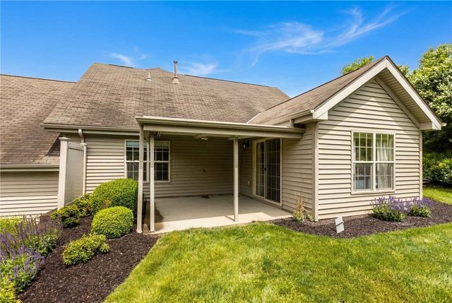 3432 Woodwind Dr, Jefferson Hills, PA 15025