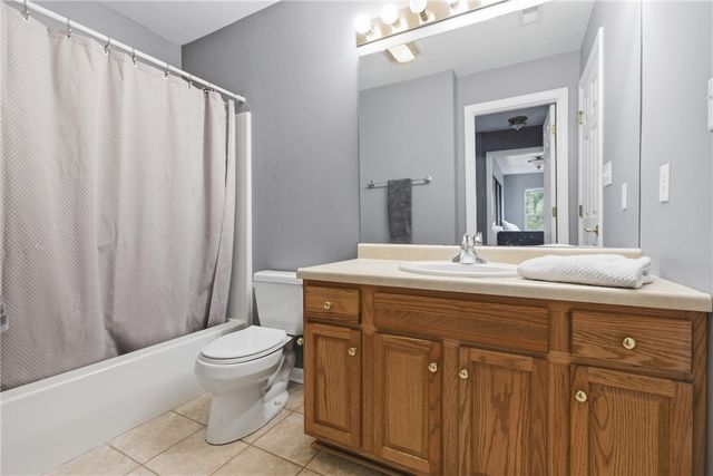 3432 Woodwind Dr, Jefferson Hills, PA 15025