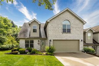 3432 Woodwind Dr, Jefferson Hills, PA 15025