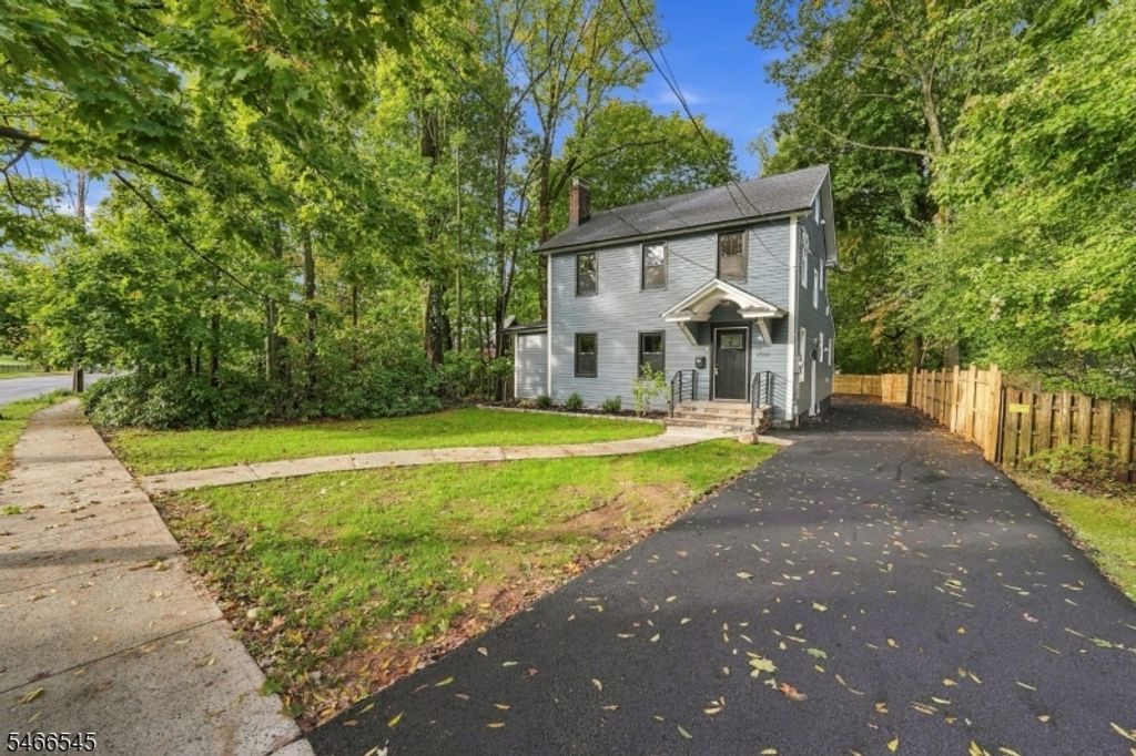 1310 Woodland Ave, Plainfield City, NJ 07060 — photo 2