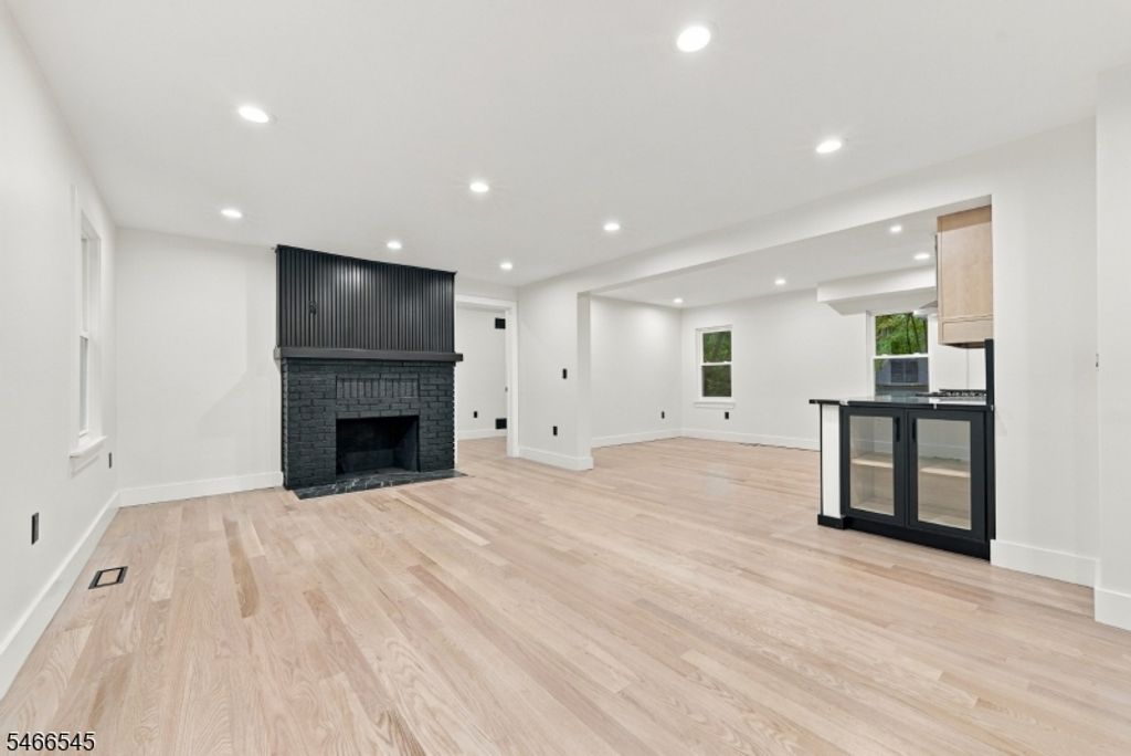 1310 Woodland Ave, Plainfield City, NJ 07060 — photo 5