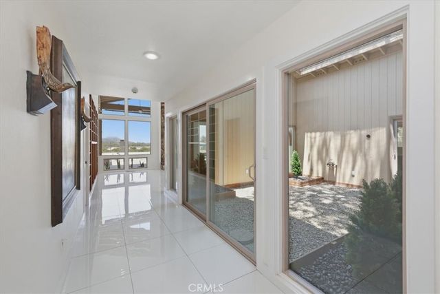 5813 Old Ranch, Riverside, CA 92504