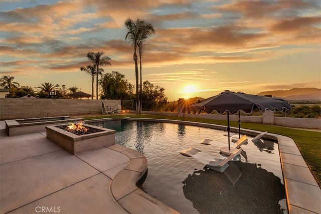 5813 Old Ranch, Riverside, CA 92504