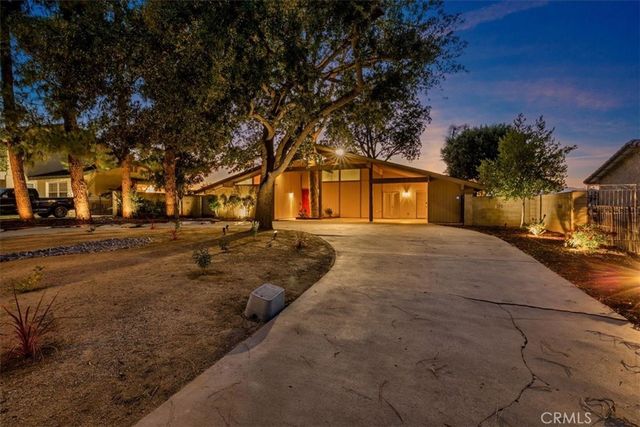 5813 Old Ranch, Riverside, CA 92504