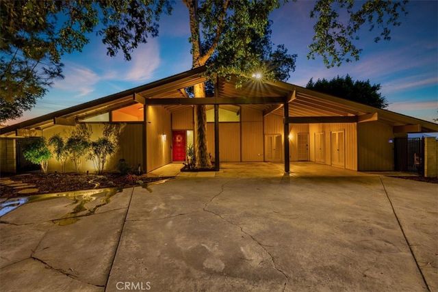 5813 Old Ranch, Riverside, CA 92504