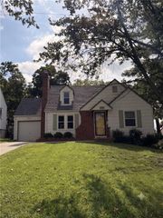 4827 Terrace Street, Kansas City, MO 64112