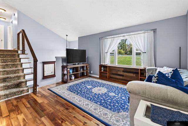 6604 N 116 Circle, Omaha, NE 68164