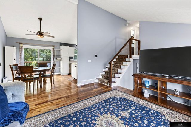 6604 N 116 Circle, Omaha, NE 68164
