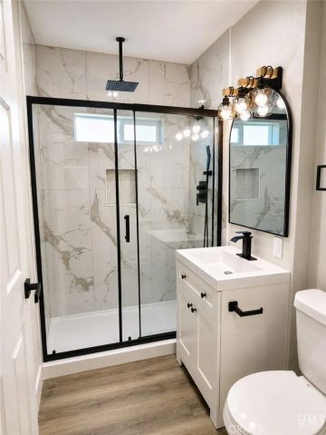 1006 6th, Bakersfield, CA 93304