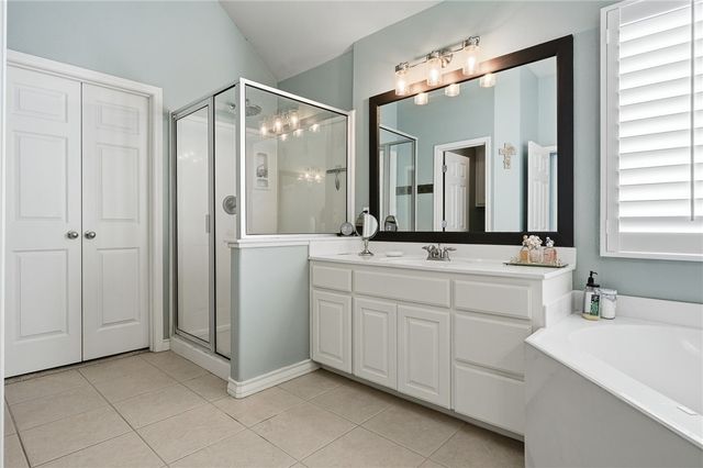 537 Pinehurst, Portland, TX 78374