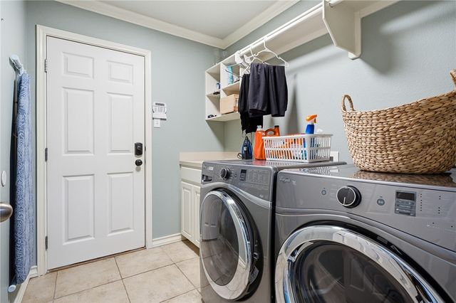 537 Pinehurst, Portland, TX 78374