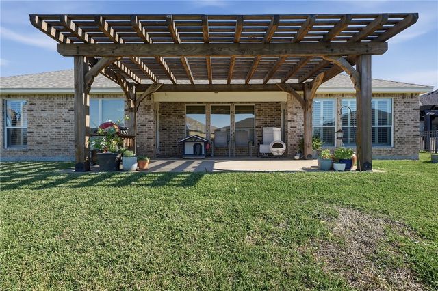 537 Pinehurst, Portland, TX 78374