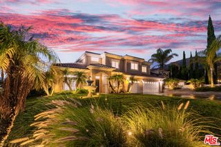 6758 N Ridgeline Avenue, San Bernardino, CA 92407