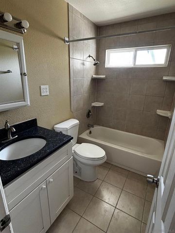 1534 KIVA LANE, Vista, CA 92084