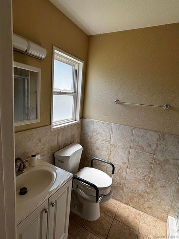 1534 KIVA LANE, Vista, CA 92084