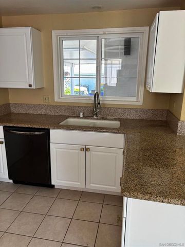 1534 KIVA LANE, Vista, CA 92084