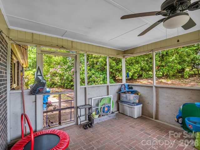 244 Windover Drive, Forest City, NC 28043